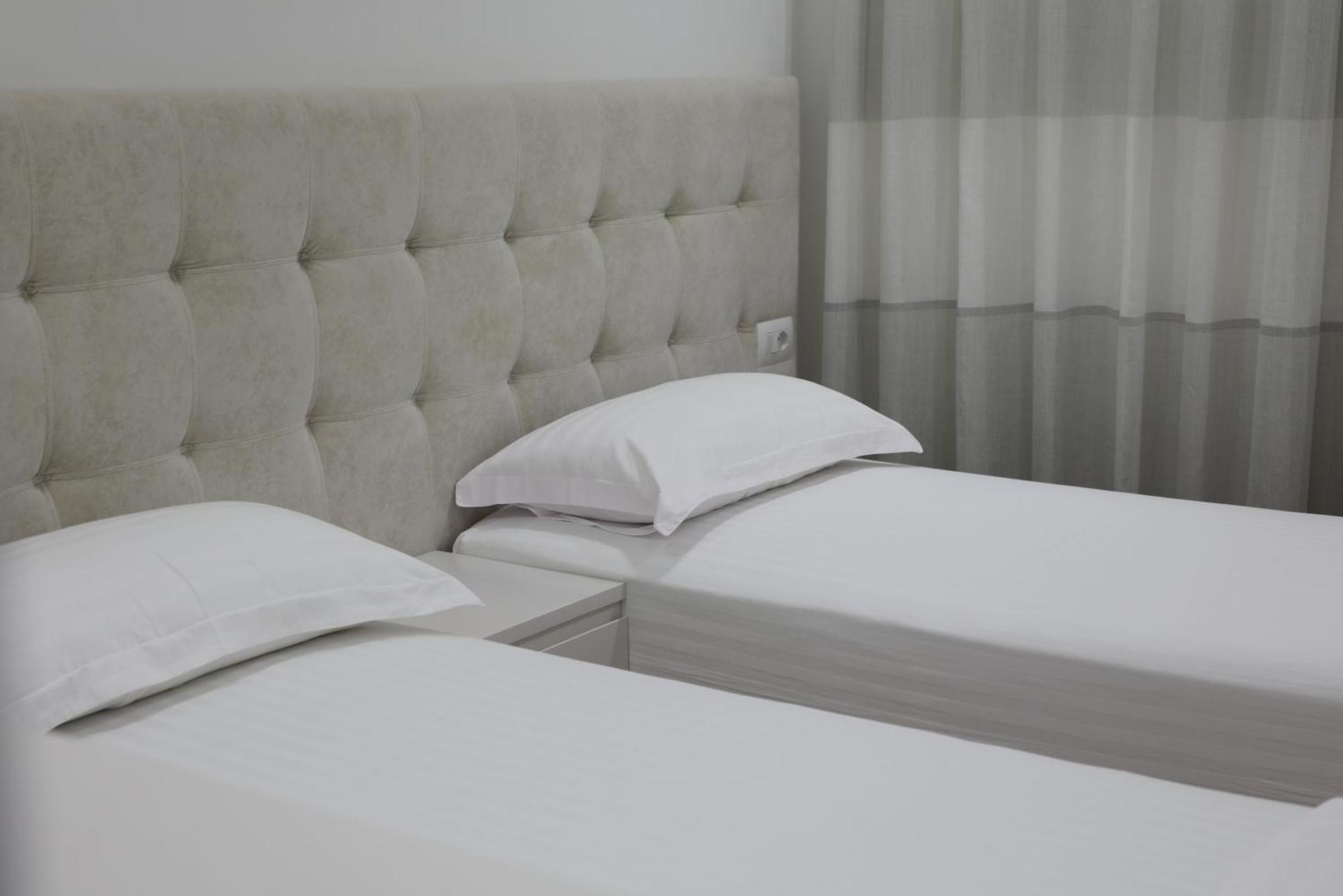 Elena Hotel Saranda Zewnętrze zdjęcie