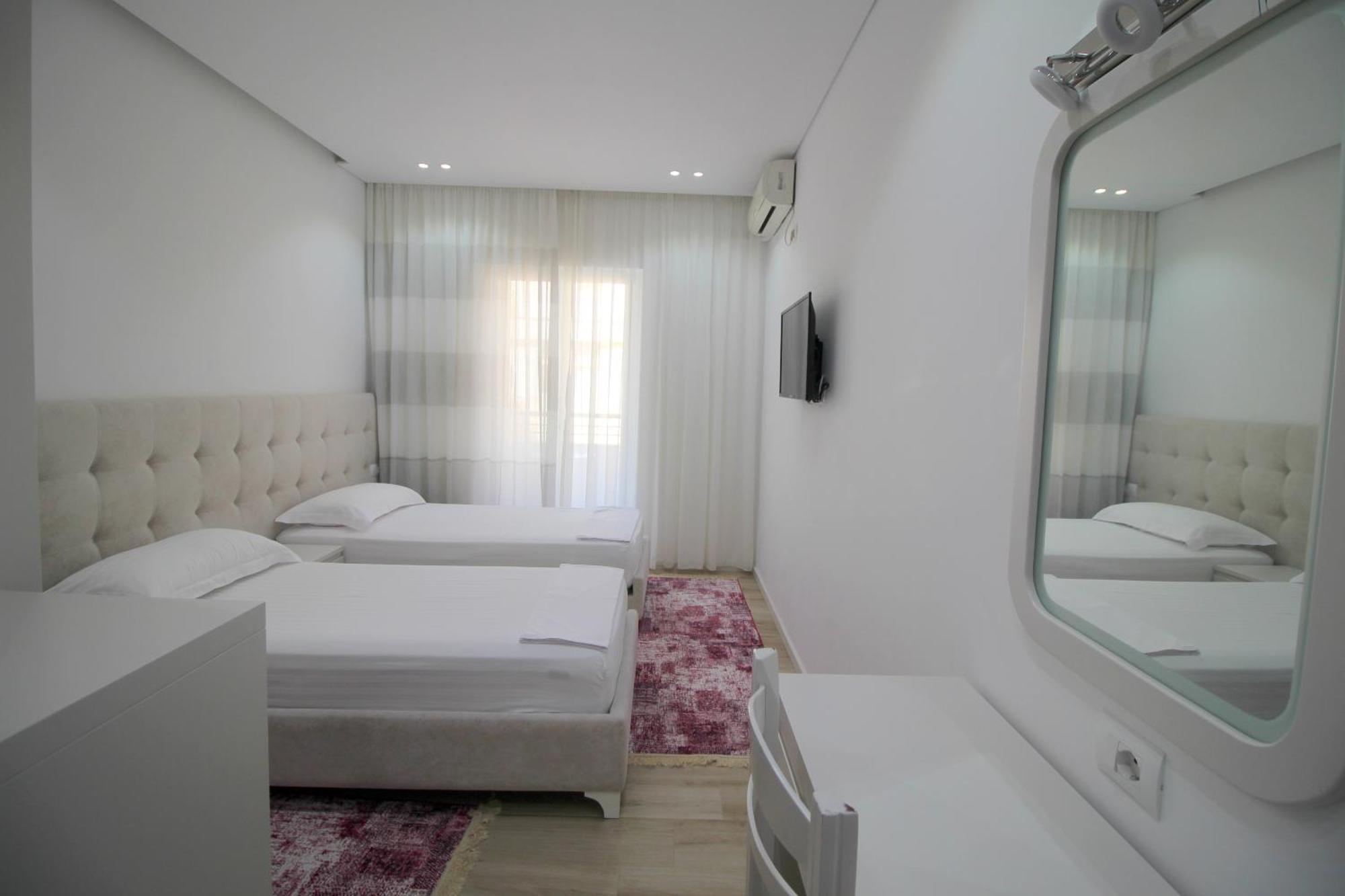 Elena Hotel Saranda Zewnętrze zdjęcie
